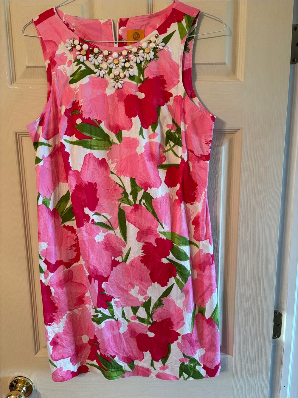 Ruby Rd. Pink Floral Sleeveless Shift Dress with Green Leaves